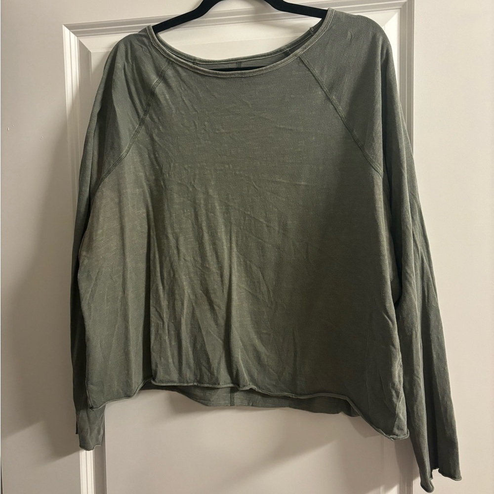 Long sleeve Universal Threads Shirt